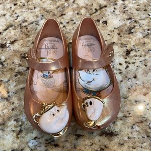 VGUC/GUC BEAUTY AND THE BEAST ROSE GOLD SZ 8